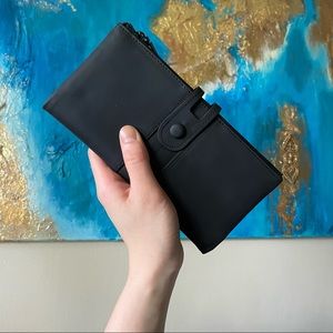 Black wallet NWT